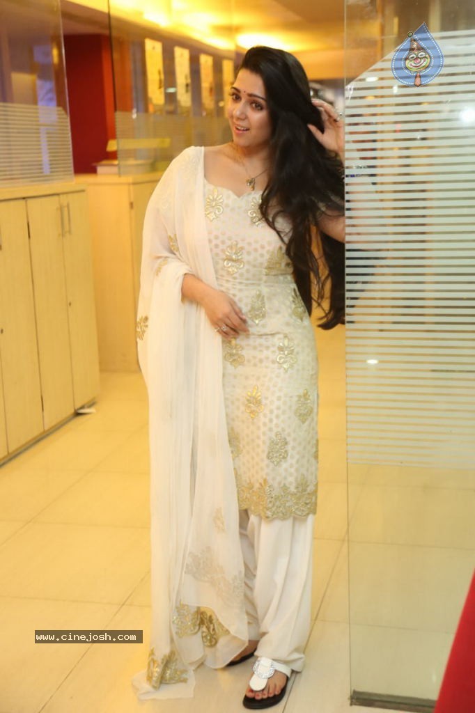 Charmi New Images - 7 / 43 photos