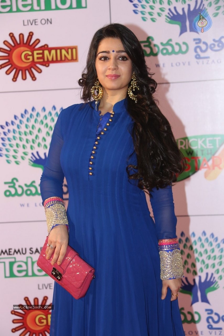 Charmi New Photos - 16 / 44 photos