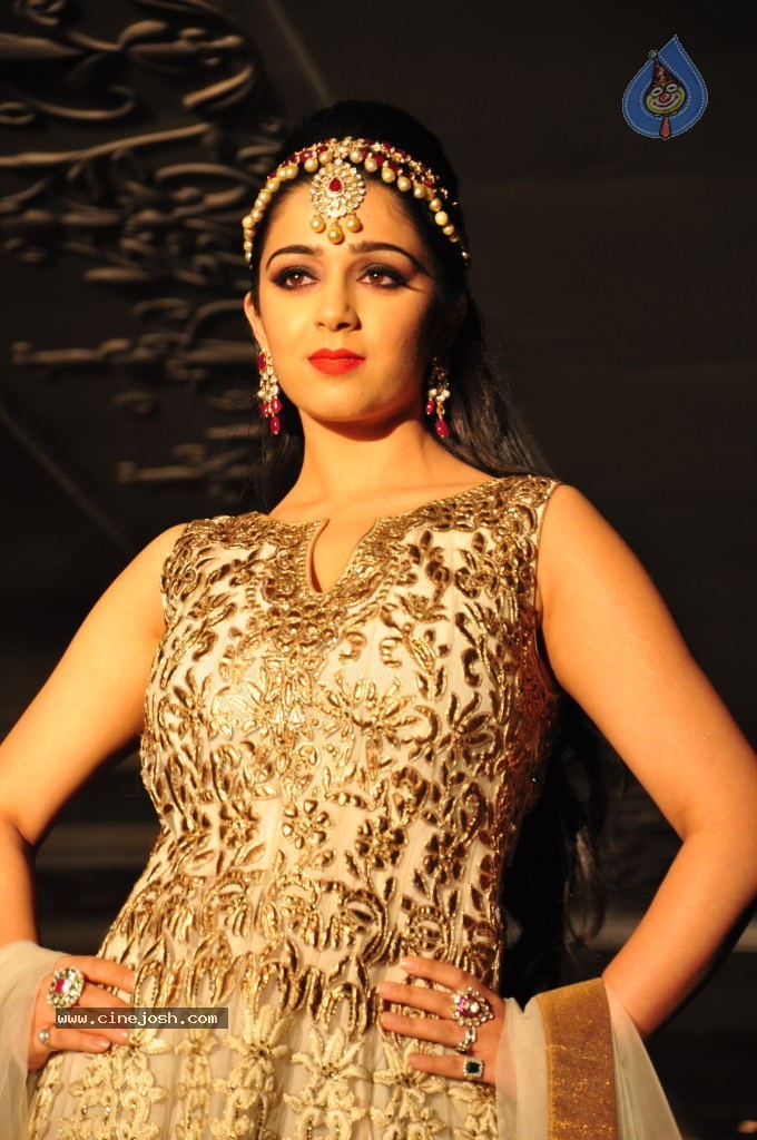 Charmi New Pics - 12 / 45 photos