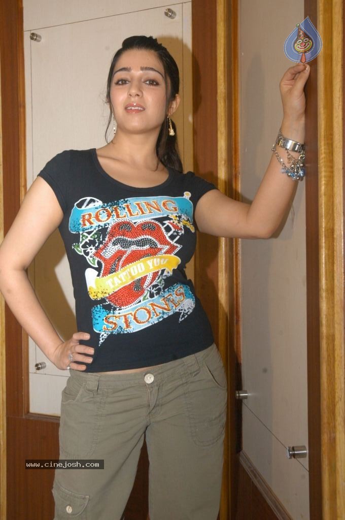 Charmi New Pics - 10 / 67 photos