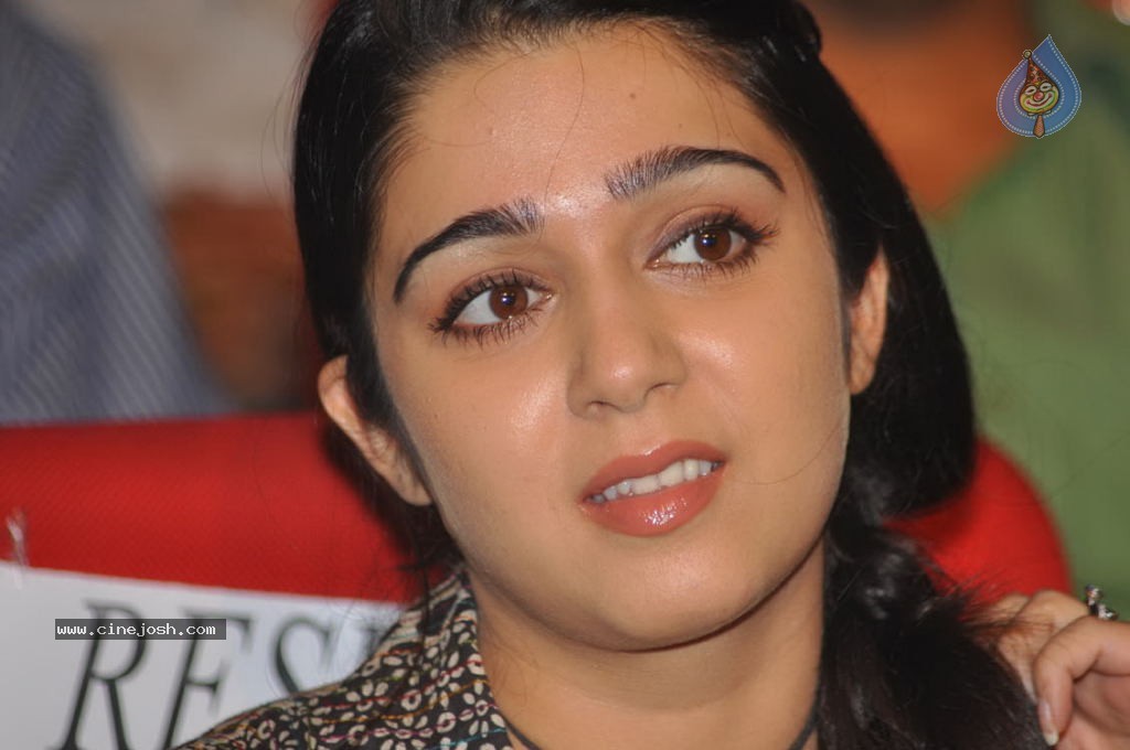 Charmi New Stills - 27 / 92 photos