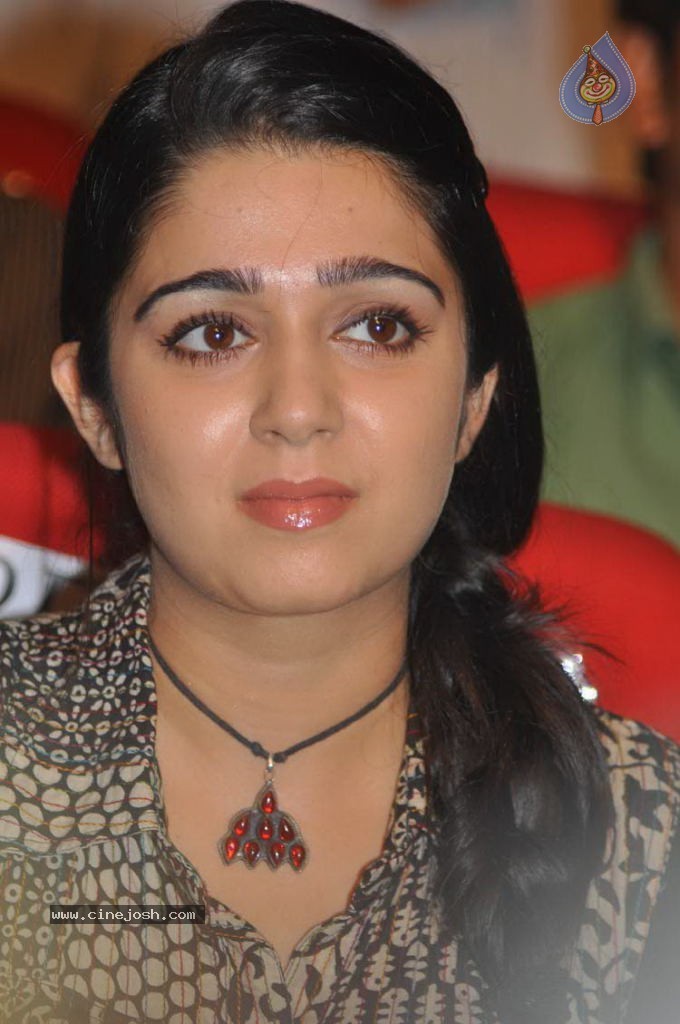 Charmi New Stills - 73 / 92 photos