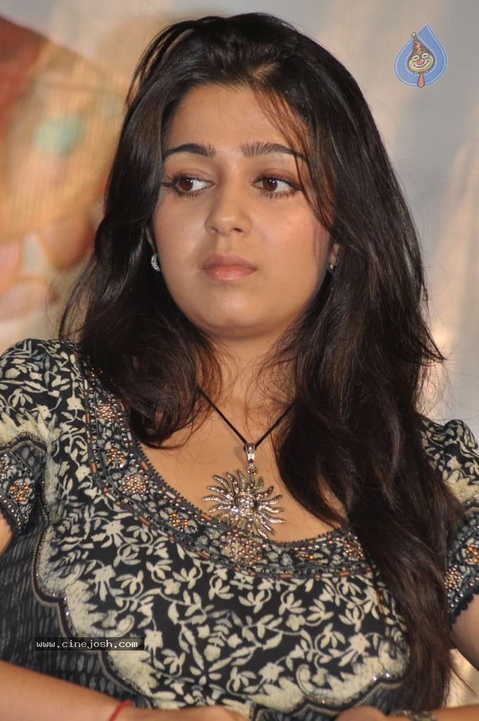 Charmi New Stills - 41 / 50 photos