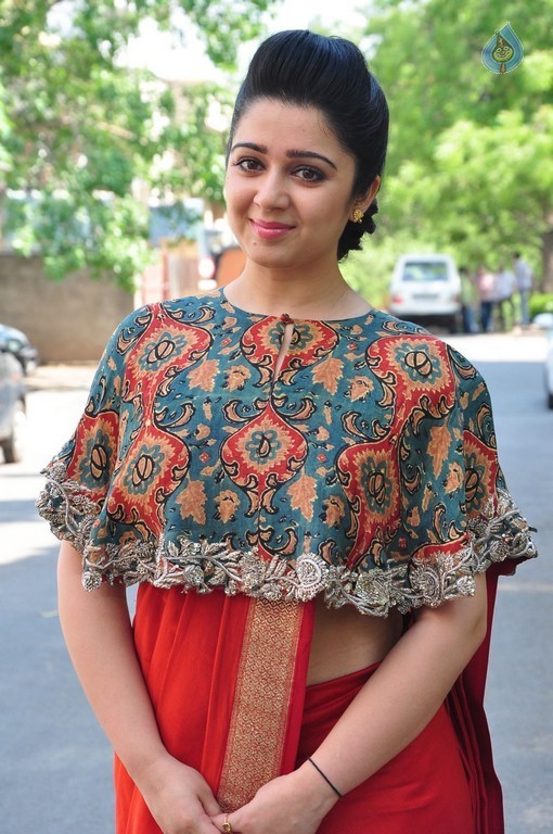 Charmy Kaur Photos - 5 / 61 photos