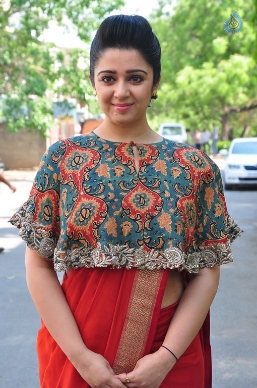 Charmy Kaur Photos - 53 / 61 photos