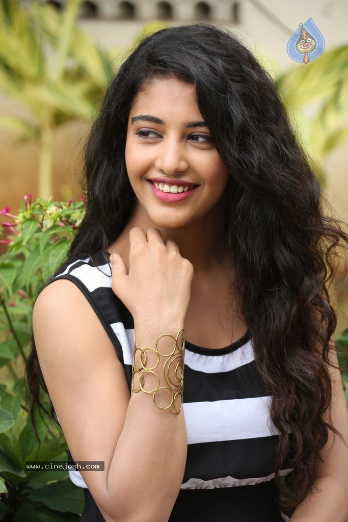 Daksha Nagarkar Stills - 20 / 70 photos