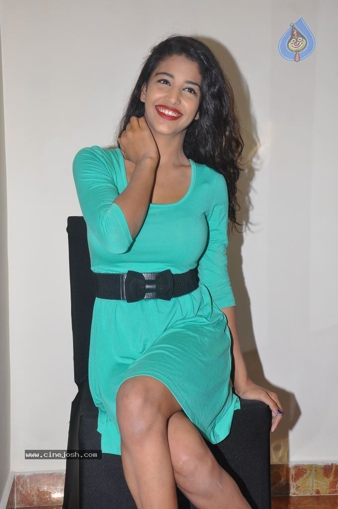 Daksha Nagarkar Stills - 43 / 78 photos