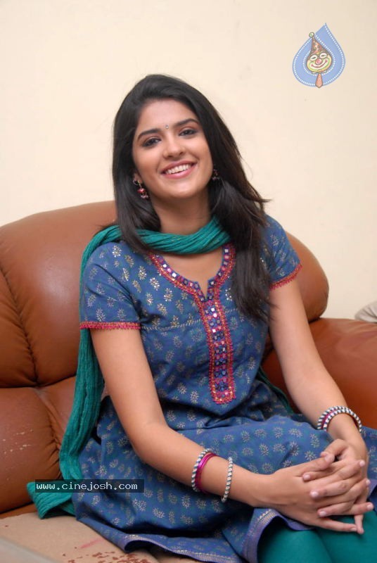 Deeksha Seth Latest Gallery - 66 / 73 photos