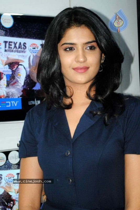 Deeksha Seth Latest Photos - 1 / 35 photos