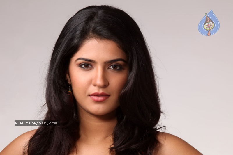 Deeksha Seth New Photos - 33 / 46 photos