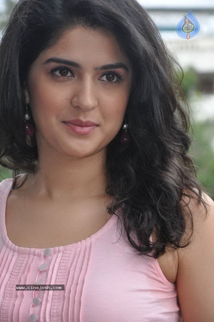 Deeksha Seth Photos - Photo 22 of 63