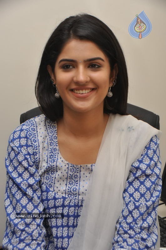 Deeksha Seth Stills - 2 / 46 photos