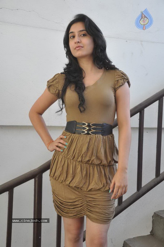 Deekshi Hot Stills - 47 / 66 photos