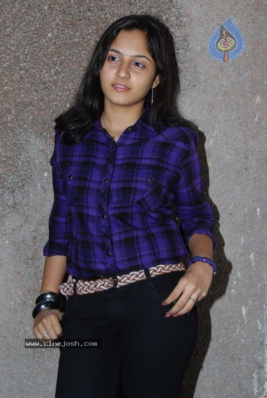 Deepthi Stills - 55 / 61 photos