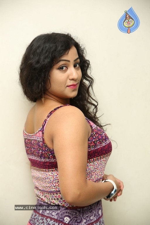 Deepu Naidu Photos - 7 / 21 photos