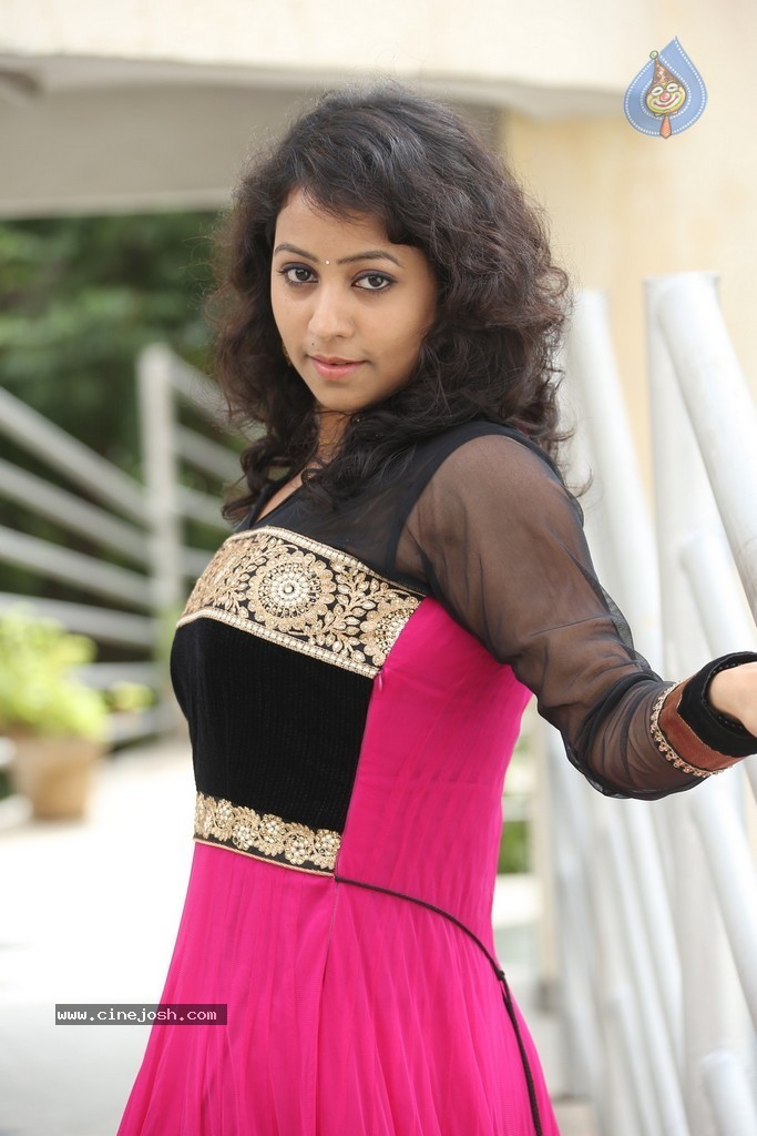 Deepu Naidu Stills - 19 / 116 photos