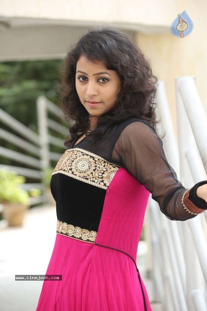 Deepu Naidu Stills - 20 / 116 photos