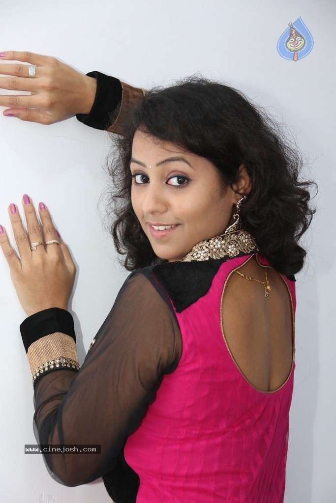 Deepu Naidu Stills - 71 / 116 photos