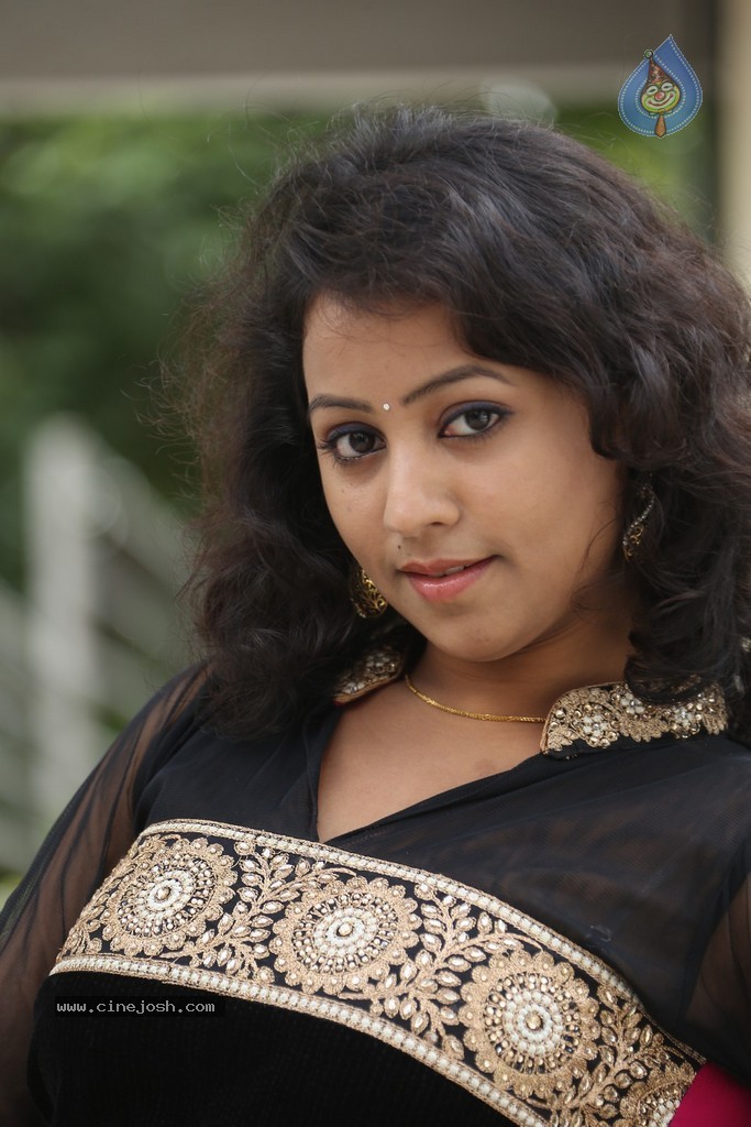 Deepu Naidu Stills - 73 / 116 photos