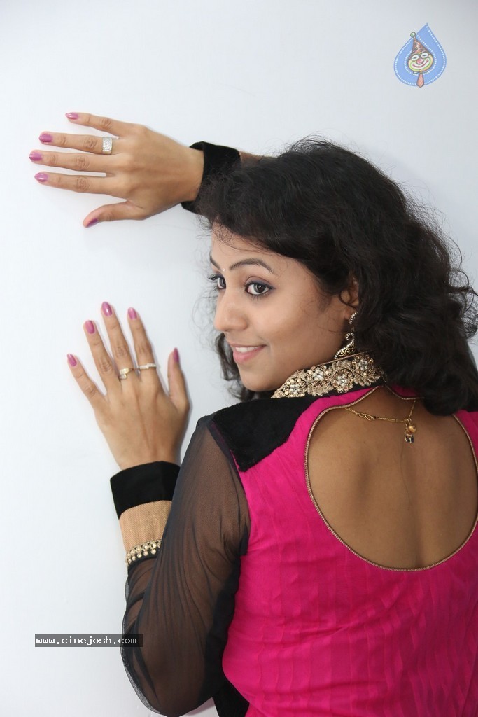 Deepu Naidu Stills - 75 / 116 photos