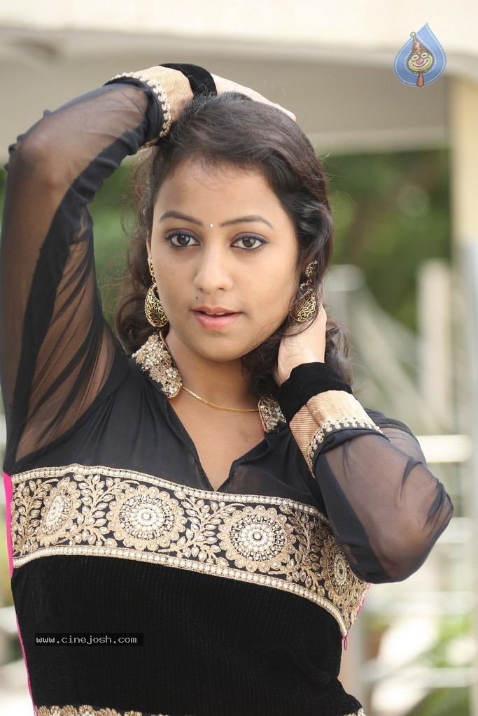 Deepu Naidu Stills - 76 / 116 photos