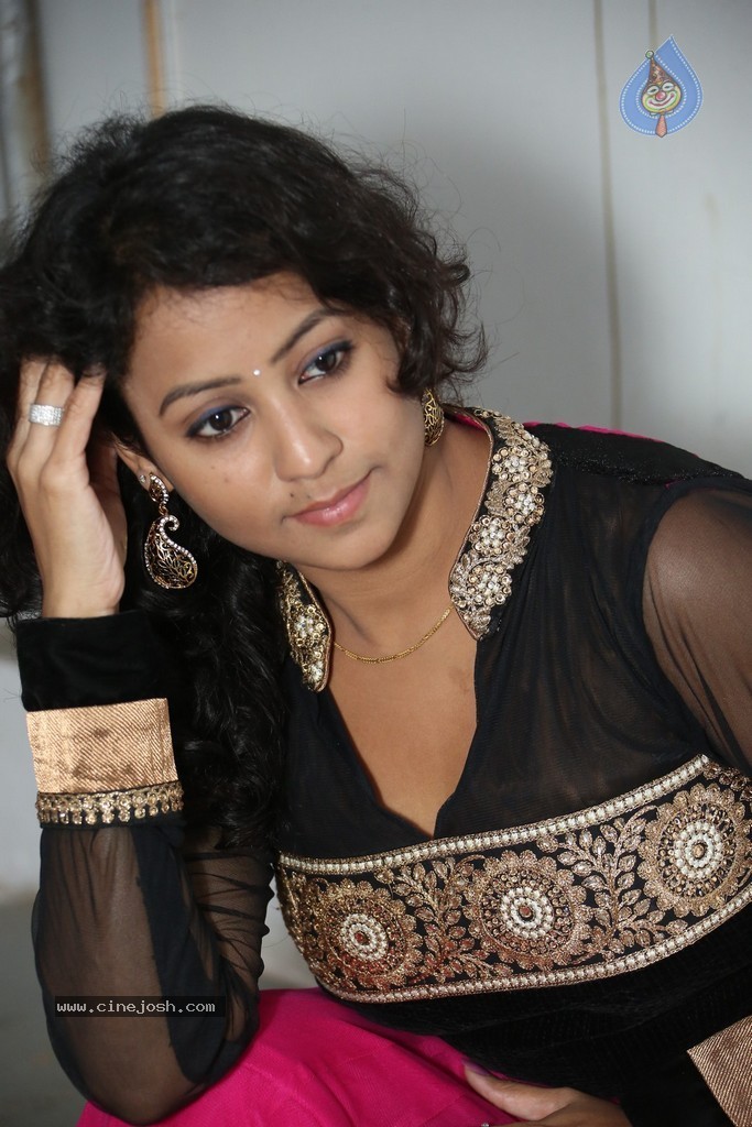 Deepu Naidu Stills - 106 / 116 photos