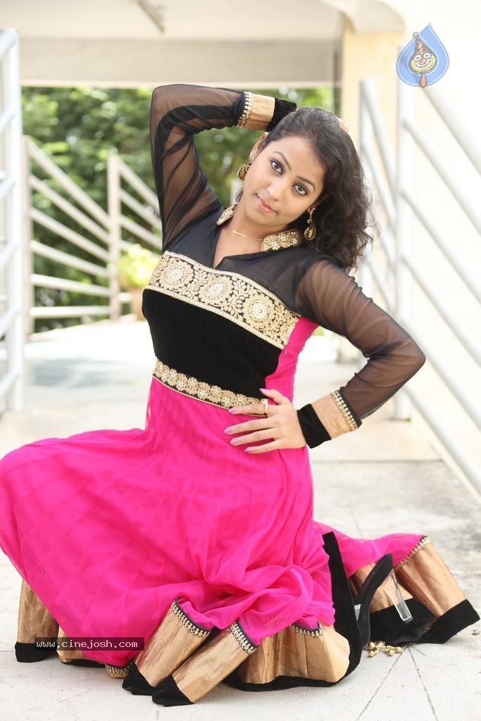 Deepu Naidu Stills - 113 / 116 photos