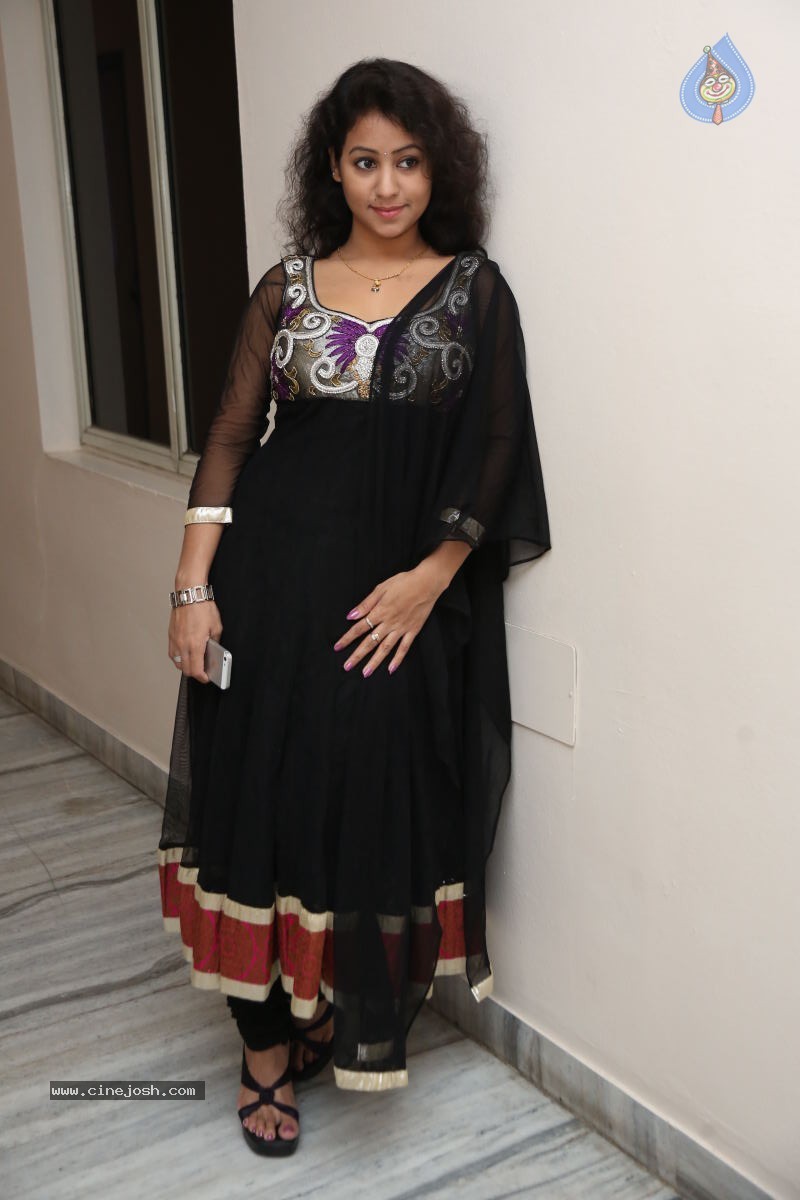 Deepu Stills - 9 / 114 photos