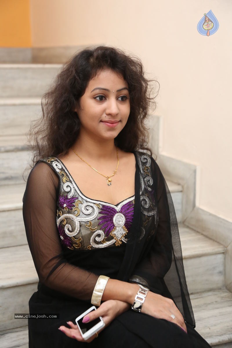 Deepu Stills - 66 / 114 photos