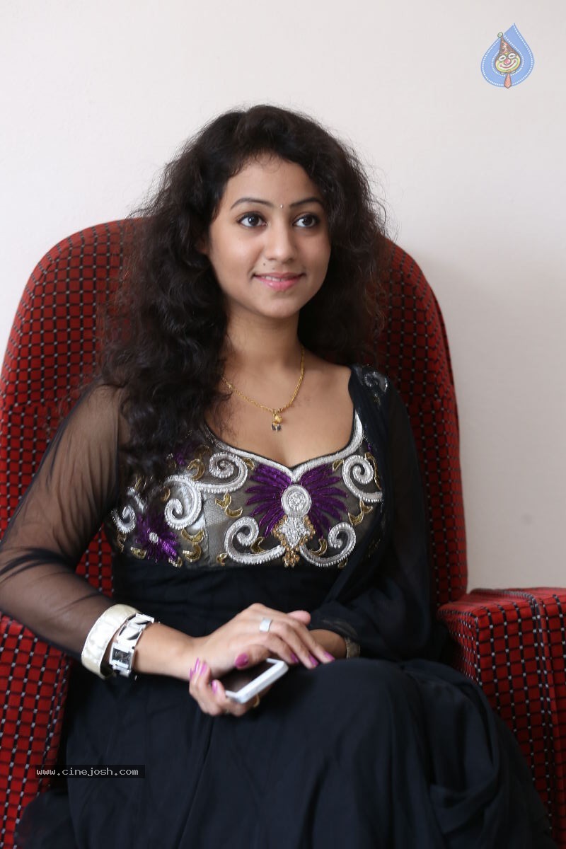 Deepu Stills - 74 / 114 photos