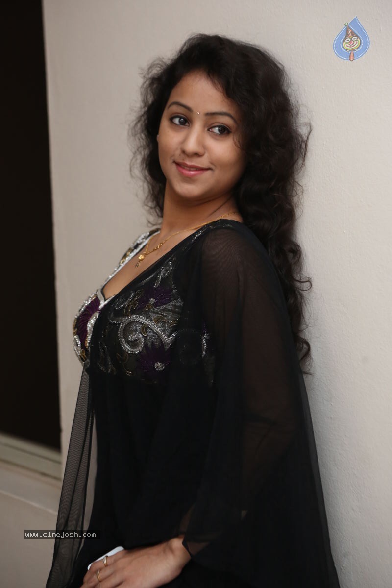 Deepu Stills - 80 / 114 photos