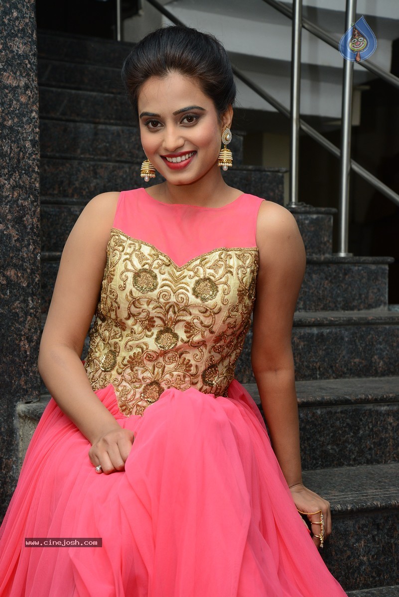 Dimple Chopade Stills - 60 / 66 photos