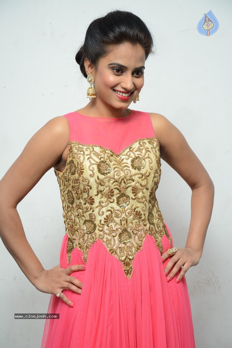 Dimple Chopade Stills - 63 / 66 photos