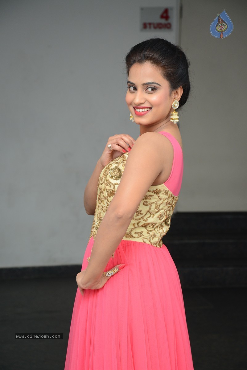 Dimple Chopade Stills - 64 / 66 photos