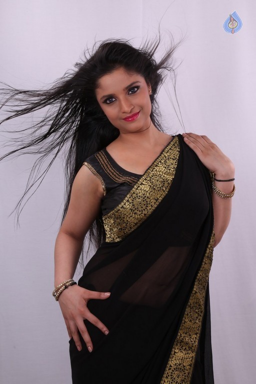 Divya Latest Photos - 39 / 55 photos