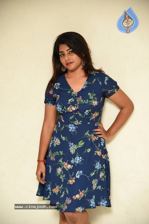 Divya New Gallery - 14 / 17 photos