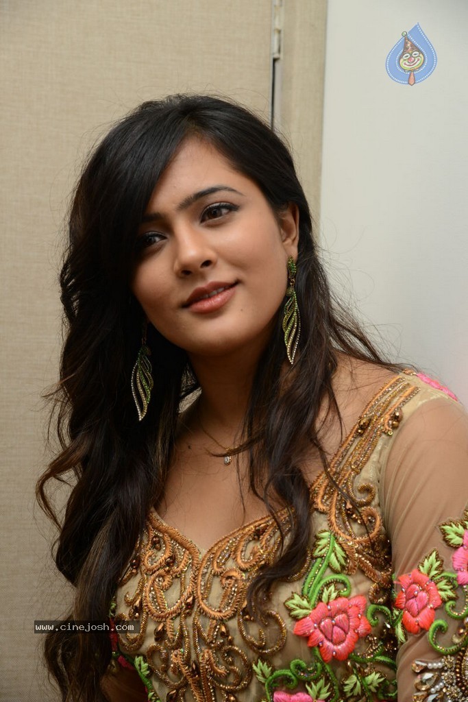 Divya Nicholas Stills - 53 / 63 photos