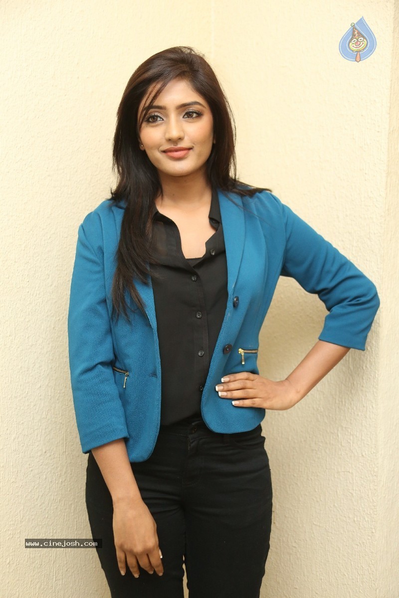 Eesha New Pics - 73 / 81 photos