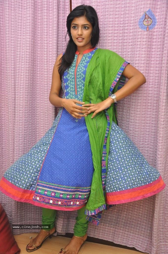 Eesha New Stills - 24 / 63 photos