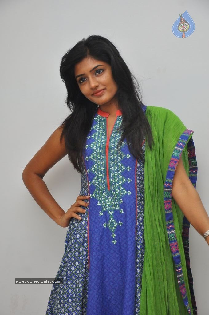 Eesha New Stills - 60 / 63 photos