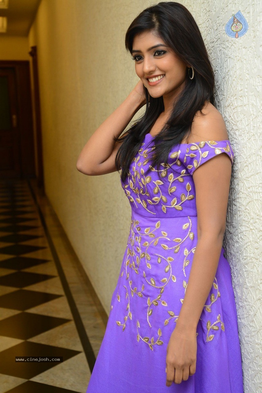 Eesha Photos - 60 / 90 photos