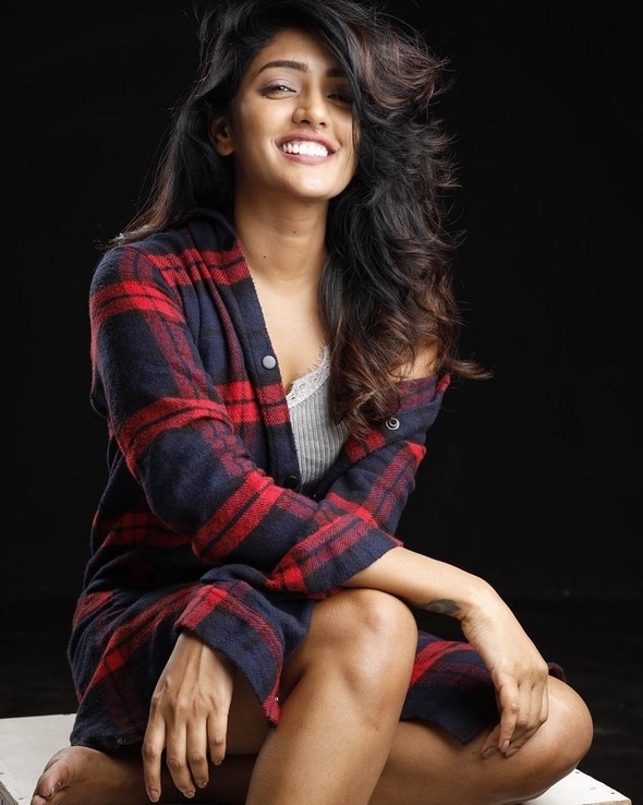 Eesha Rebba Photos - 13 / 13 photos