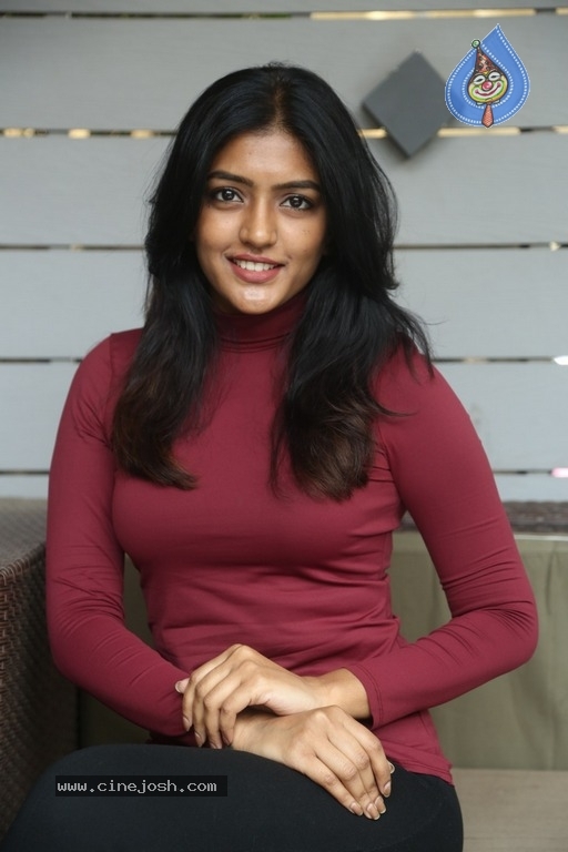 Eesha Rebba Photos - 14 / 20 photos