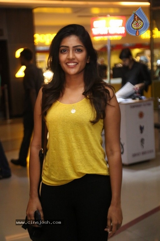 Eesha Rebba Photos - 7 / 20 photos