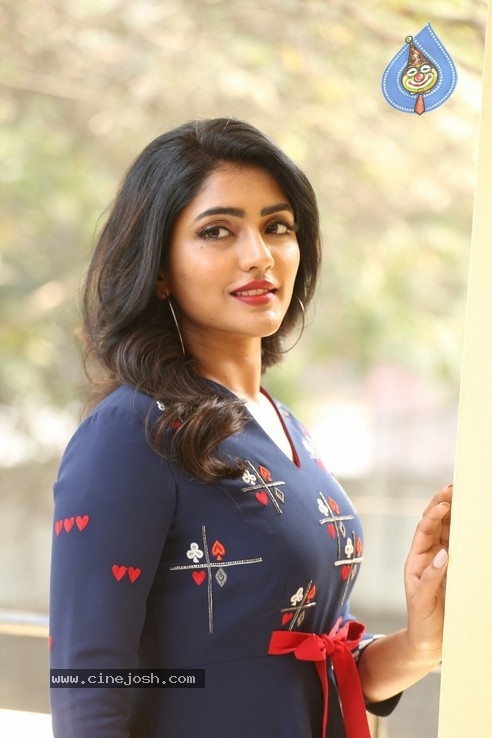 Eesha Rebba Stills - 24 / 36 photos