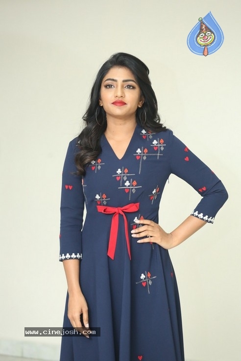 Eesha Rebba Stills - 25 / 36 photos