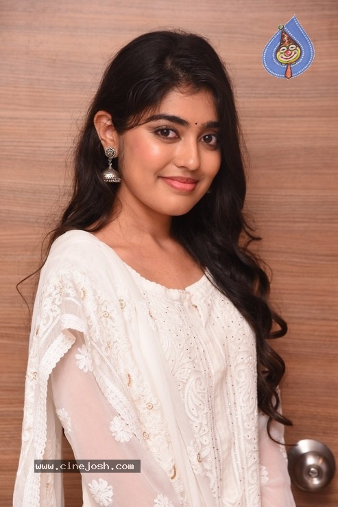 Gargeyi Yellapragada Photos - 9 / 39 photos