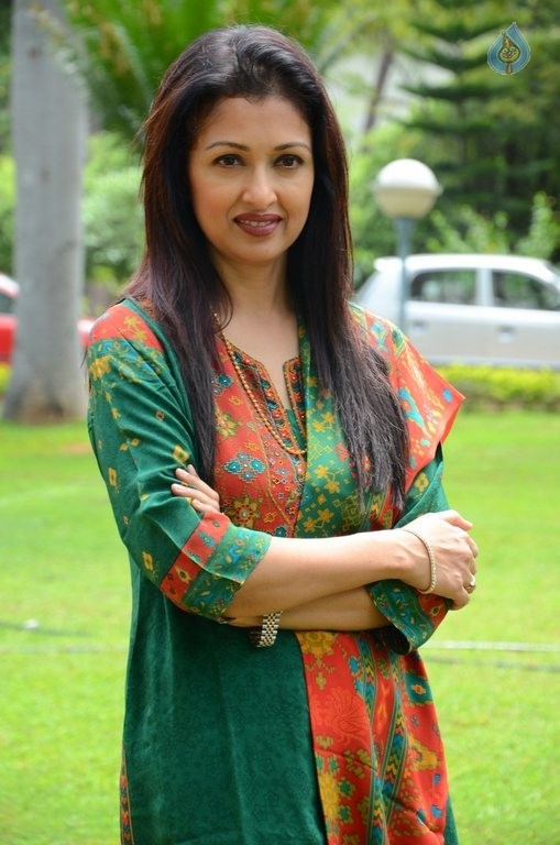 Gautami Latest Photos - 6 / 30 photos