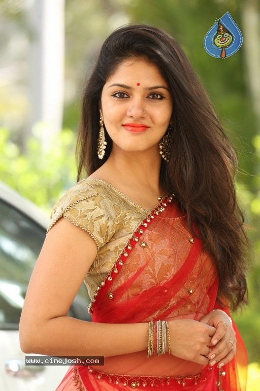 Gayathri Suresh Photos - 1 / 21 photos