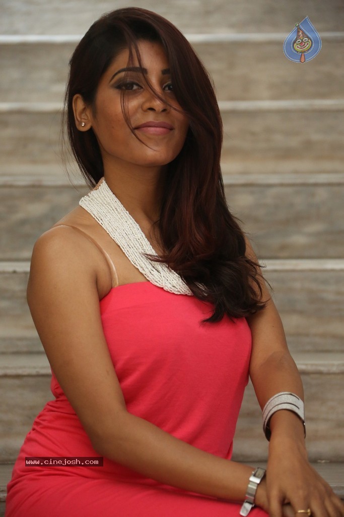 Gayatri New Photos - Photo 19 of 59